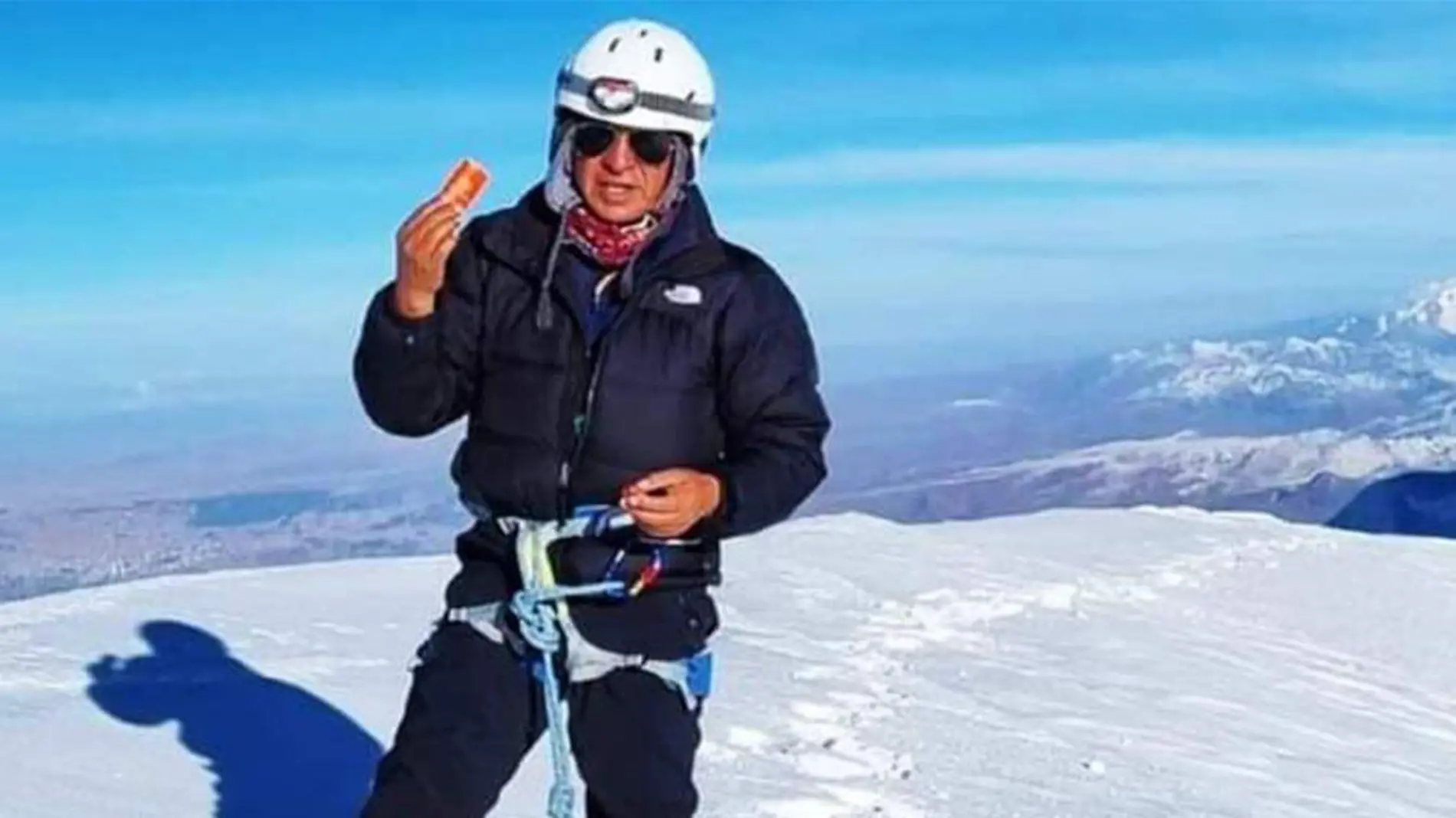 Un alpinista y rescatista que intentaba descender del Pico de Orizaba murió tras aparentemente resbalar